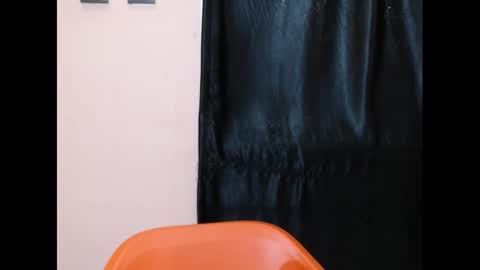 Snapshot of coltish_sexy chatting on March 2025 02:56:02 PM coltish_sexy online show from March 2025 02:56:02 PM