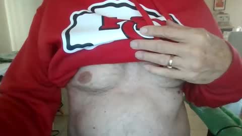 Snapshot of comeonmymouth chatting on January 2026 07:07:02 PM comeonmymouth online show from January 2026 07:07:02 PM