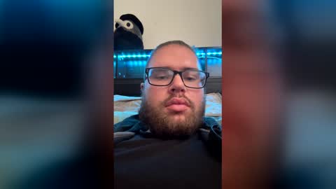 Comfortable bite online show from December 2025 10:25:02 PM