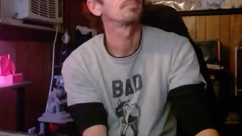 Nelson or ComicKing and sometime Peachy143 online show from February 2026 11:19:01 PM