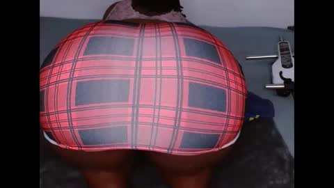 Cara online show from November 2025 11:15:01 PM