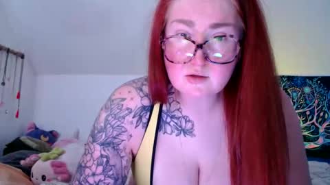 Comicfannbw online show from June 2026 11:03:01 PM