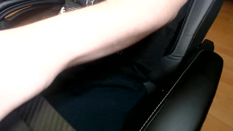 Snapshot of commanderchip chatting on March 2025 12:01:01 PM commanderchip online show from March 2025 12:01:01 PM