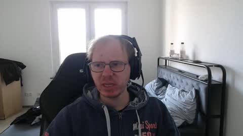 Snapshot of commanderchip chatting on November 2025 10:15:02 AM commanderchip online show from November 2025 10:15:02 AM