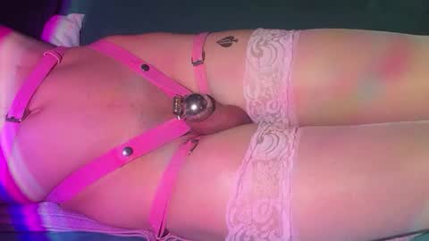 Snapshot of commandme69696969 chatting on January 2026 07:29:01 PM Kimera online show from January 2026 07:29:01 PM