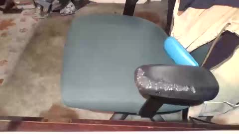 Snapshot of comnfromme1 chatting on December 2024 02:05:01 AM comnfromme1 online show from December 2024 02:05:01 AM