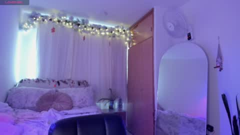 Snapshot of connie_deep chatting on December 2024 12:55:01 PM connie online show from December 2024 12:55:01 PM