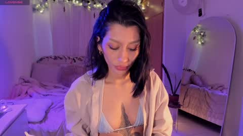 Snapshot of connie_deep chatting on December 2024 07:31:02 PM connie online show from December 2024 07:31:02 PM