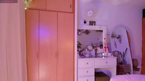 Snapshot of connie_deep chatting on December 2024 04:25:02 PM connie online show from December 2024 04:25:02 PM