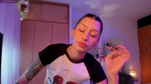 Snapshot of connie_deep chatting on December 2024 01:18:01 PM connie online show from December 2024 01:18:01 PM