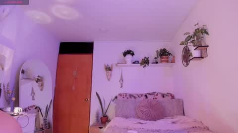 Snapshot of connie_deep chatting on January 2025 07:13:01 PM connie online show from January 2025 07:13:01 PM