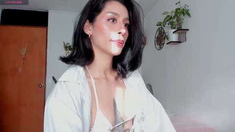 Snapshot of connie_deep chatting on January 2025 01:08:02 PM connie online show from January 2025 01:08:02 PM