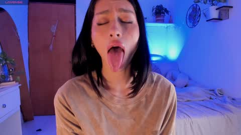 Snapshot of connie_deep chatting on January 2025 04:25:02 PM connie online show from January 2025 04:25:02 PM