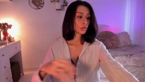 Snapshot of connie_deep chatting on March 2025 01:40:02 PM connie online show from March 2025 01:40:02 PM