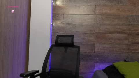 Snapshot of connor_h1 chatting on March 2026 05:40:02 AM connor_h1 online show from March 2026 05:40:02 AM