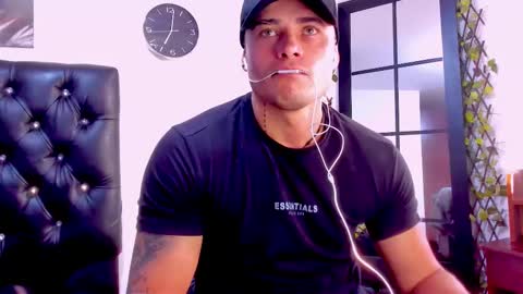 Snapshot of connorsmith_26 chatting on February 2025 12:00:02 PM Connor Smith online show from February 2025 12:00:02 PM