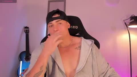 Connor Smith online show from June 2026 01:03:01 AM