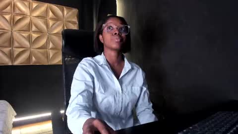 Snapshot of connywellss chatting on July 2026 07:19:02 PM Nilo Solem online show from July 2026 07:19:02 PM