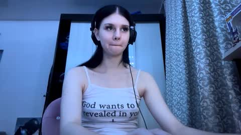 Snapshot of constancefeusier chatting on February 2026 07:03:02 PM Isabella online show from February 2026 07:03:02 PM