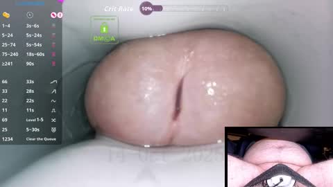 Snapshot of controlmytoys chatting on October 2025 09:04:01 PM Control online show from October 2025 09:04:01 PM