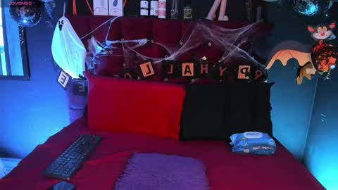 Snapshot of cony_l chatting on October 2025 12:23:01 PM Cony online show from October 2025 12:23:01 PM