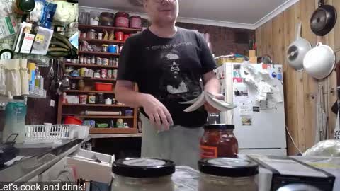 Snapshot of cookieliquor chatting on September 2025 08:52:01 PM Cookie - I do cooking streams occasionally. Next stream online show from September 2025 08:52:01 PM