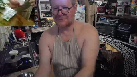 Snapshot of cookieliquor chatting on April 2026 07:58:02 PM Cookie - I do cooking streams occasionally. Next stream online show from April 2026 07:58:02 PM