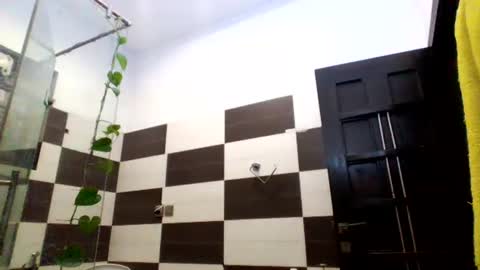 Snapshot of cool2buddies chatting on November 2025 12:03:01 PM Cool2Buddies online show from November 2025 12:03:01 PM