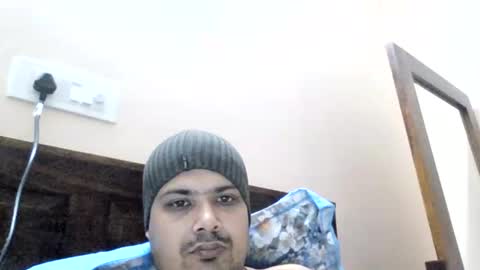 Snapshot of cool_breeze09 chatting on November 2025 07:58:01 PM Cool Breeze09 online show from November 2025 07:58:01 PM