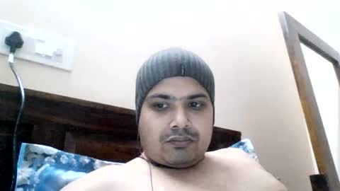 Snapshot of cool_breeze09 chatting on November 2025 03:51:01 PM Cool Breeze09 online show from November 2025 03:51:01 PM