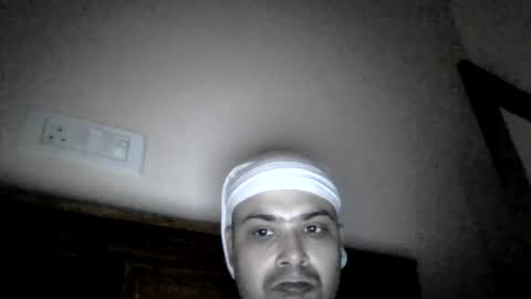 Cool Breeze09 online show from May 2026 11:48:01 AM