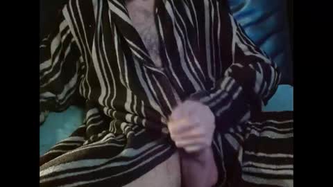 Snapshot of coolbreeze420842217 chatting on November 2025 06:29:01 PM coolbreeze420 online show from November 2025 06:29:01 PM