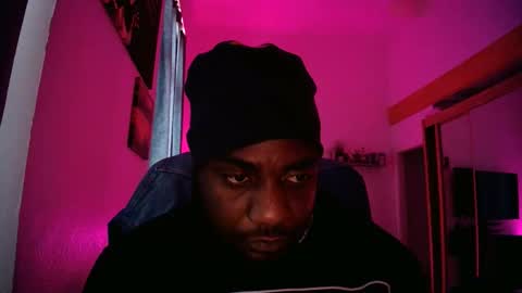 coolio_600 online show from November 2025 10:47:02 AM