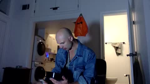 VADONIS online show from January 2026 06:40:02 AM