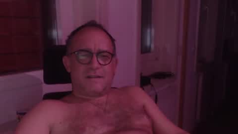 Snapshot of coquin369 chatting on December 2024 08:45:01 PM Coquin369 online show from December 2024 08:45:01 PM
