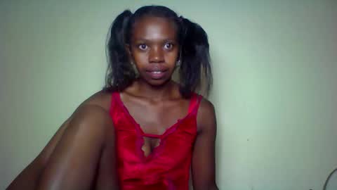coquine_lara online show from April 2026 02:15:02 AM