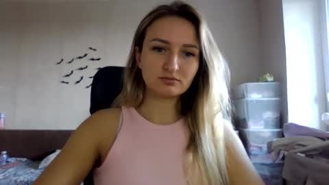 Snapshot of cora_fora chatting on September 2025 07:57:01 AM cora_fora online show from September 2025 07:57:01 AM