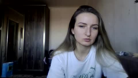 Snapshot of cora_fora chatting on February 2026 12:42:02 PM cora_fora online show from February 2026 12:42:02 PM