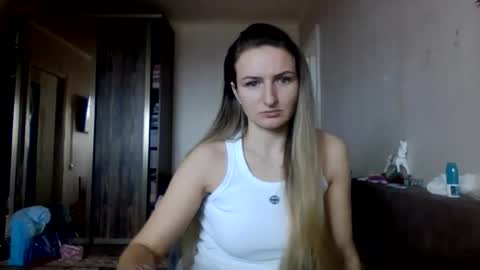 Snapshot of cora_fora chatting on February 2026 10:33:01 AM cora_fora online show from February 2026 10:33:01 AM