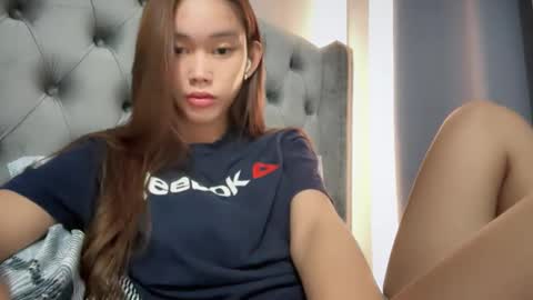 Snapshot of cora_here chatting on March 2026 06:59:01 PM Cora online show from March 2026 06:59:01 PM