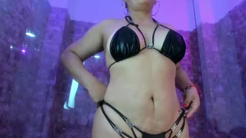 Snapshot of coral_rousee chatting on July 2026 11:38:02 AM coral_rousee online show from July 2026 11:38:02 AM