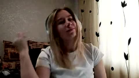 Niki online show from June 2026 01:13:01 PM