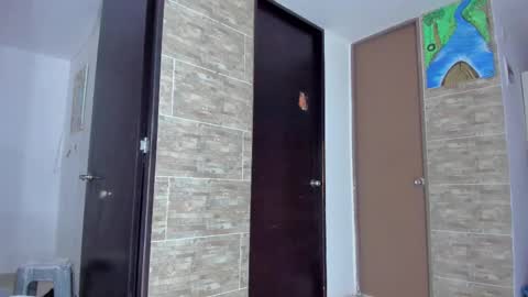 Snapshot of coralinej0nes chatting on February 2025 10:06:02 PM Coraline online show from February 2025 10:06:02 PM