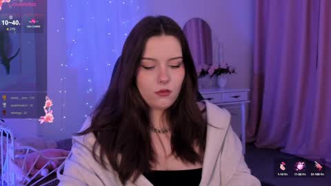 little girl who is always right or Coraline online show from February 2025 11:43:02 AM