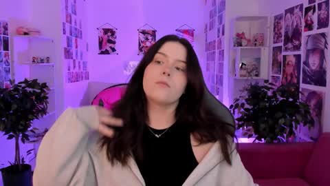 little girl who is always right or Coraline online show from November 2025 02:21:02 AM