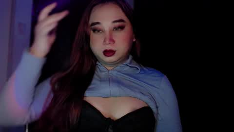 corefinder_xx online show from September 2025 07:35:02 AM