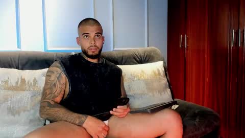 DaveMonsalve online show from October 2025 02:58:02 AM