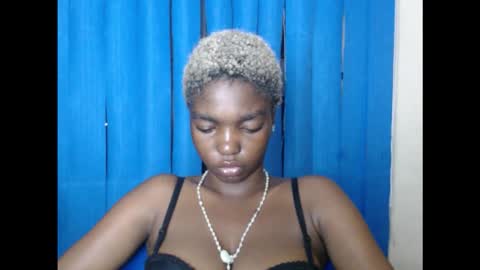 Snapshot of cornxcuntx chatting on September 2025 12:13:02 AM cornxcuntx online show from September 2025 12:13:02 AM