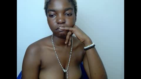 Snapshot of cornxcuntx chatting on October 2025 02:25:02 PM cornxcuntx online show from October 2025 02:25:02 PM