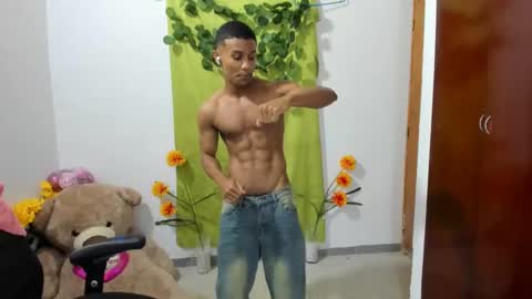 Ethan  online show from January 2025 02:43:02 AM